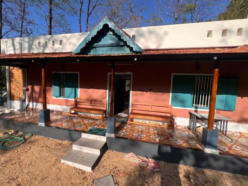 Ponmundi House | Kabani By Kallar