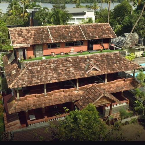 Kuzhuppilly Bed & Breakfast | Kottaram Heritage