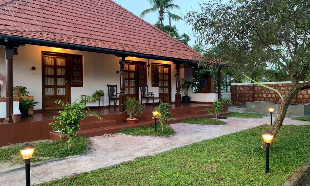 Guruvayur Resort | Lake View Resort in Guruvayur