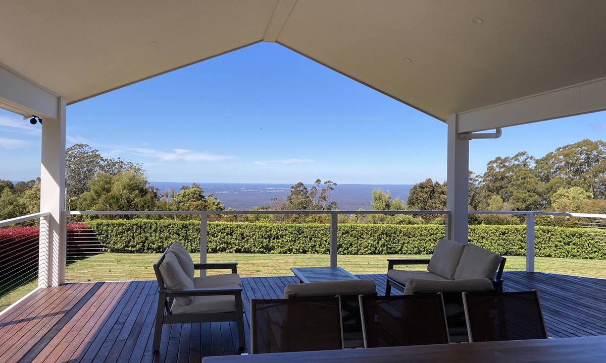 Browns Mountain House | Lighthouse Mountain