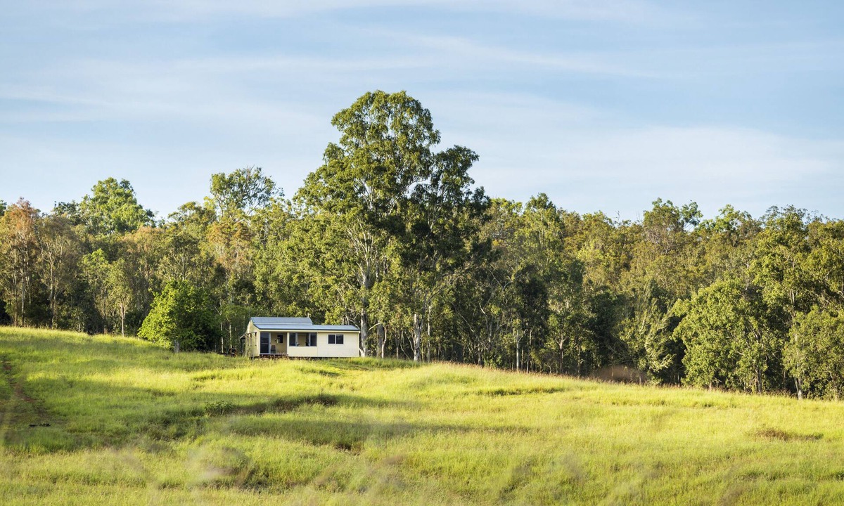 Kairi Cabin | Longhorn Lodges - Boutique Farmstay FNQ