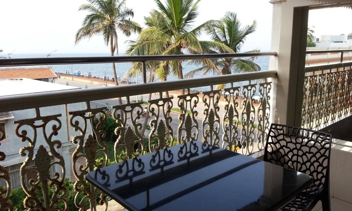 White Town Hotel | Lotus Bay View Hotel