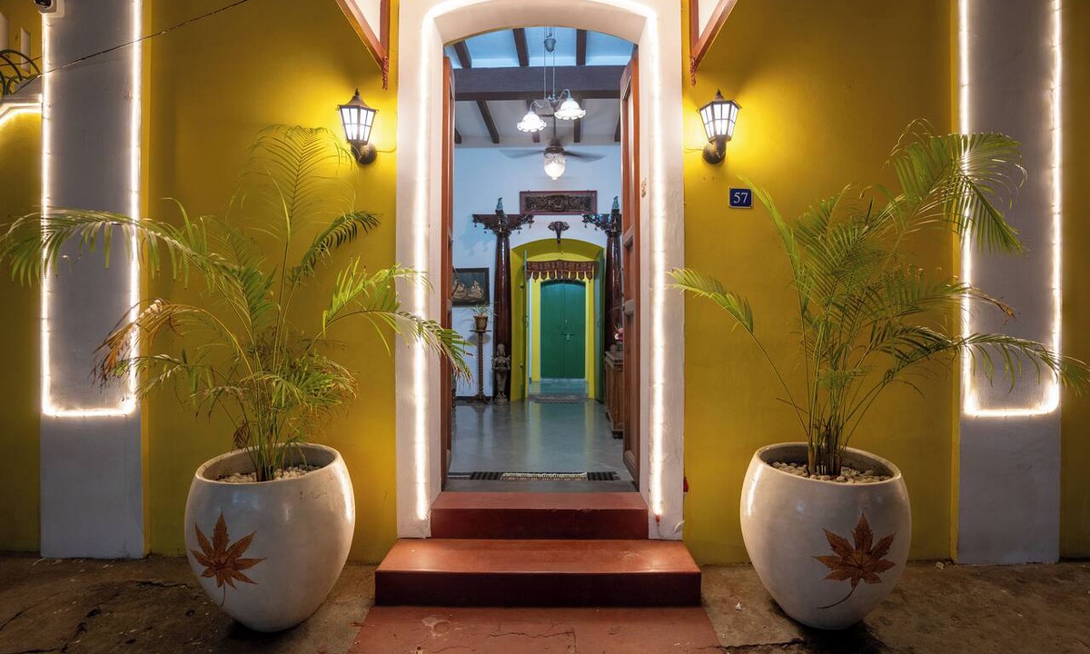 White Town Hotel | Luigi Villa
