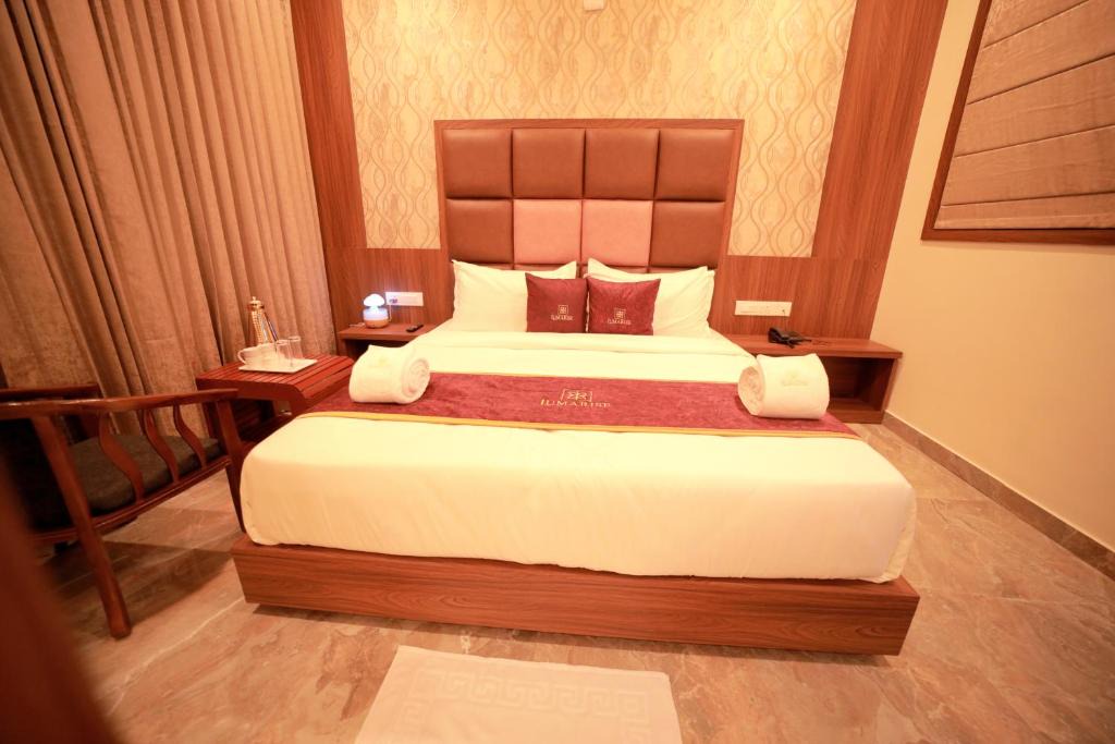Sulthan Bathery Hotel | Lumarise Residency