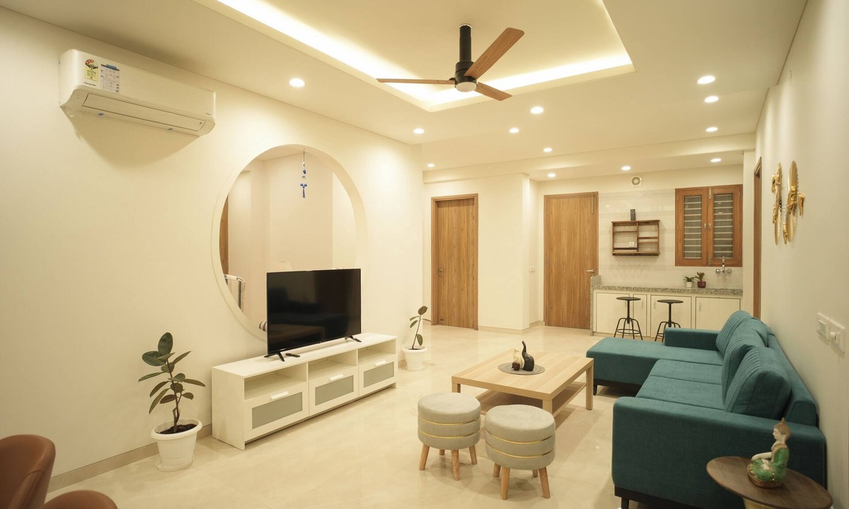 Jaipur House | Luxury 3BR Kitchen Gym Free Parking Market Restaurants