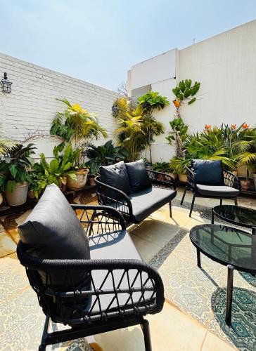 Gandhi Nagar Apartment | Luxury Vintage 3bhk Penthouse
