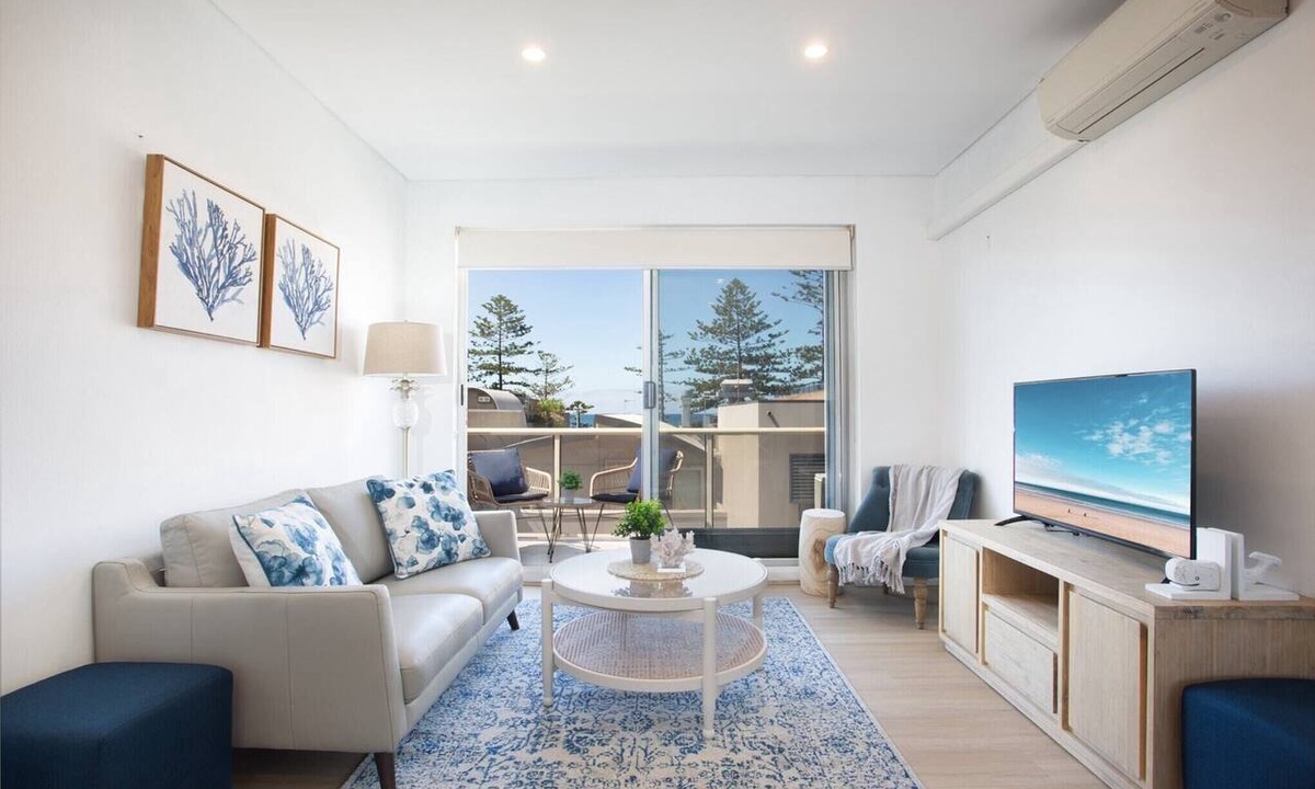 Dee Why Apartment | MadeComfy Trendy Apartment on Dee Why Beach