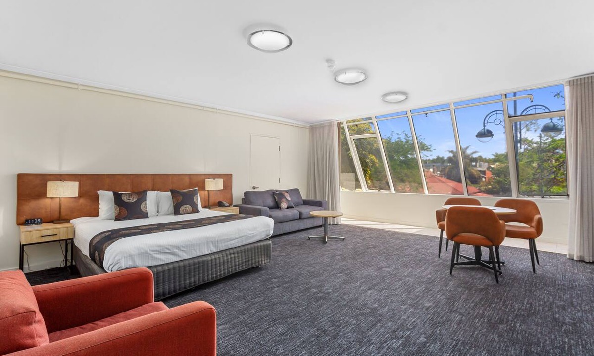 North Adelaide Hotel | Mantra Meridien Adelaide