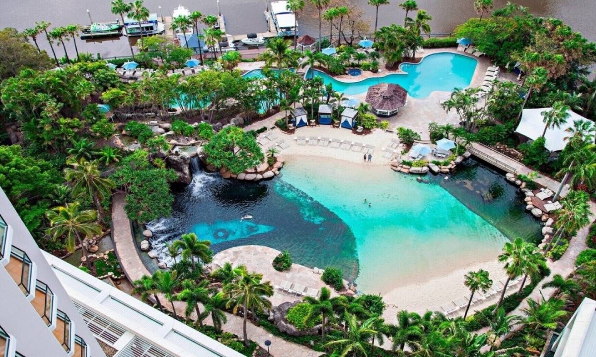 Surfers Paradise Resort | Marriott's Vacation Club at Surfers Paradise 1 Bedroom Lagoon View