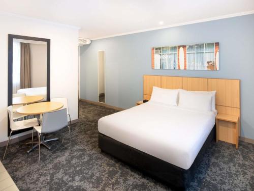 Brookvale Hotel | Mercure Sydney Manly Warringah