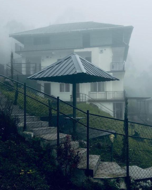 Devikolam House | Misty Cloud