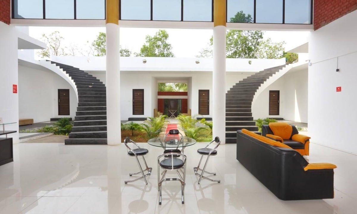 Kalapettai Hotel | Modern, unique & exquisite Rooms