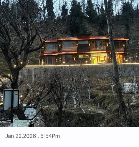 Manali Hotel | Mountain Shadow By Moon Knight Hospitality