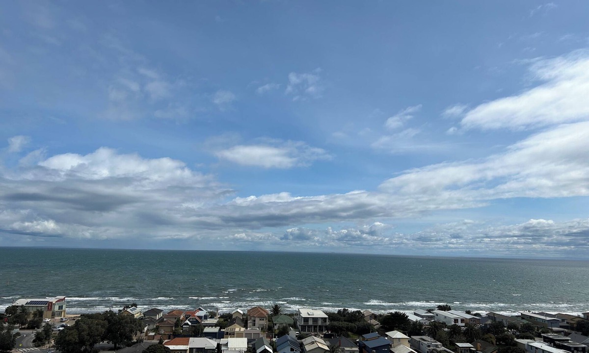 Frankston Apartment | My happy place-Charming 1-bedroom apartment in lovely Frankston with AC