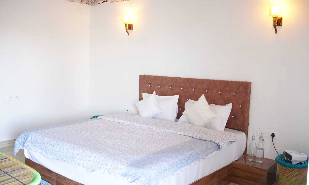 Ajabgarh Resort | Narayani Bagh Resort And Restaurant