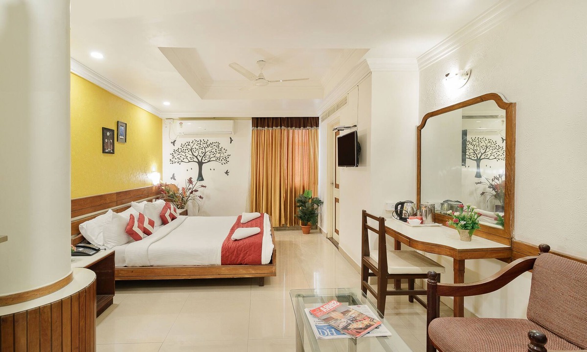 Shanthala Nagar Hotel | Octave Church Inn
