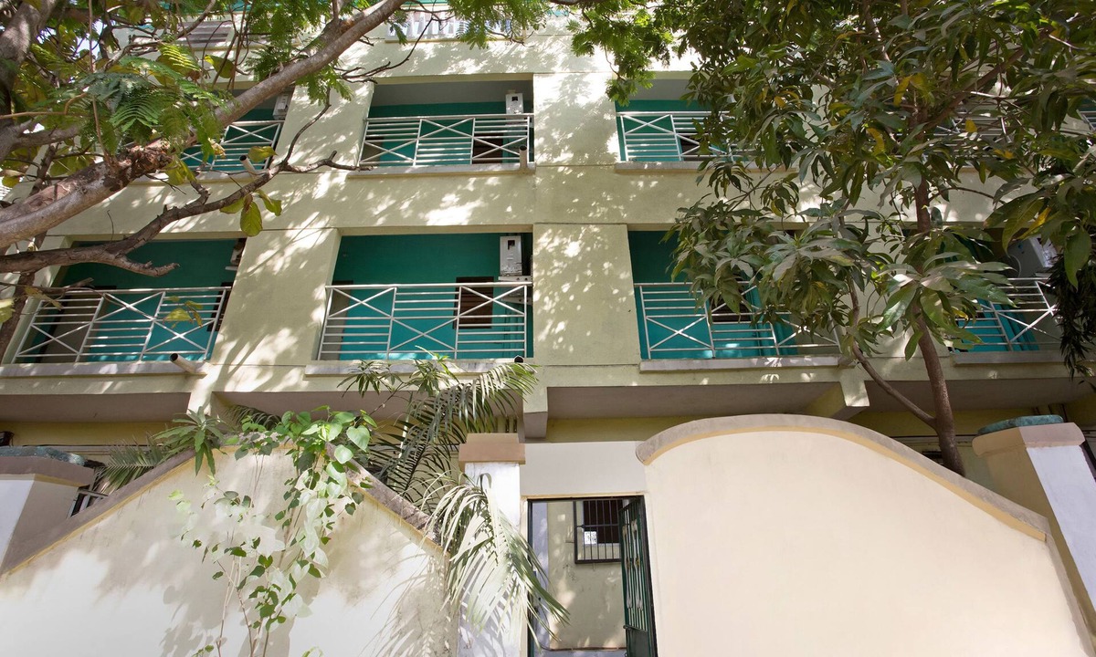 Titwala Hotel | OYO 28363 Hotel Sai Icon Residency