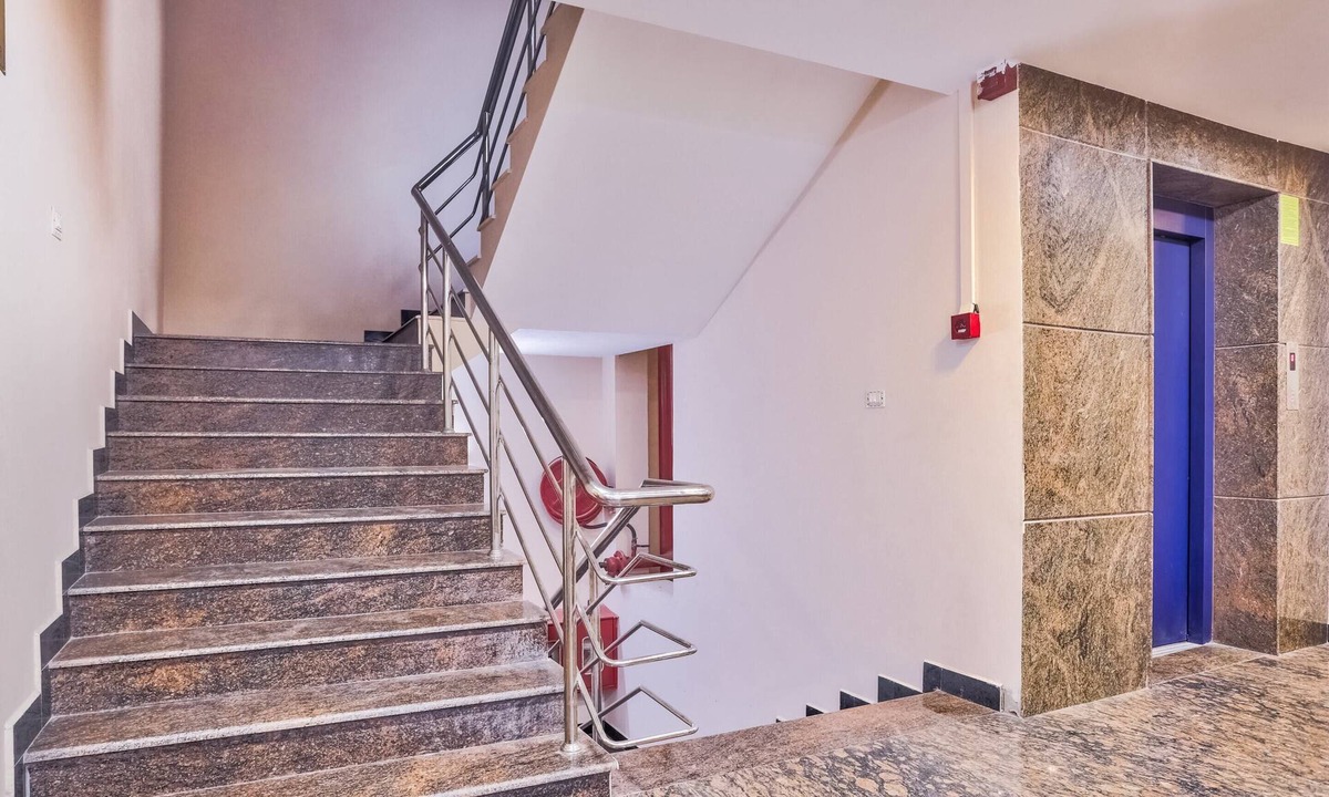 Kalapettai Hotel | OYO 29878 Sri Abirami Inn
