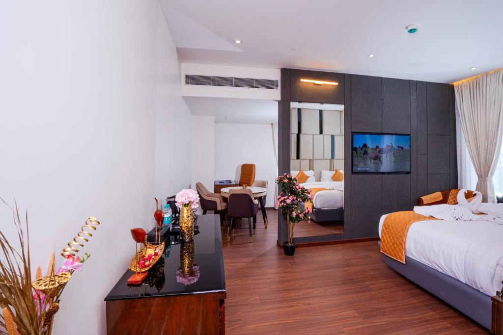 BTM Layout Hotel | Paramos Meeds Madiwala