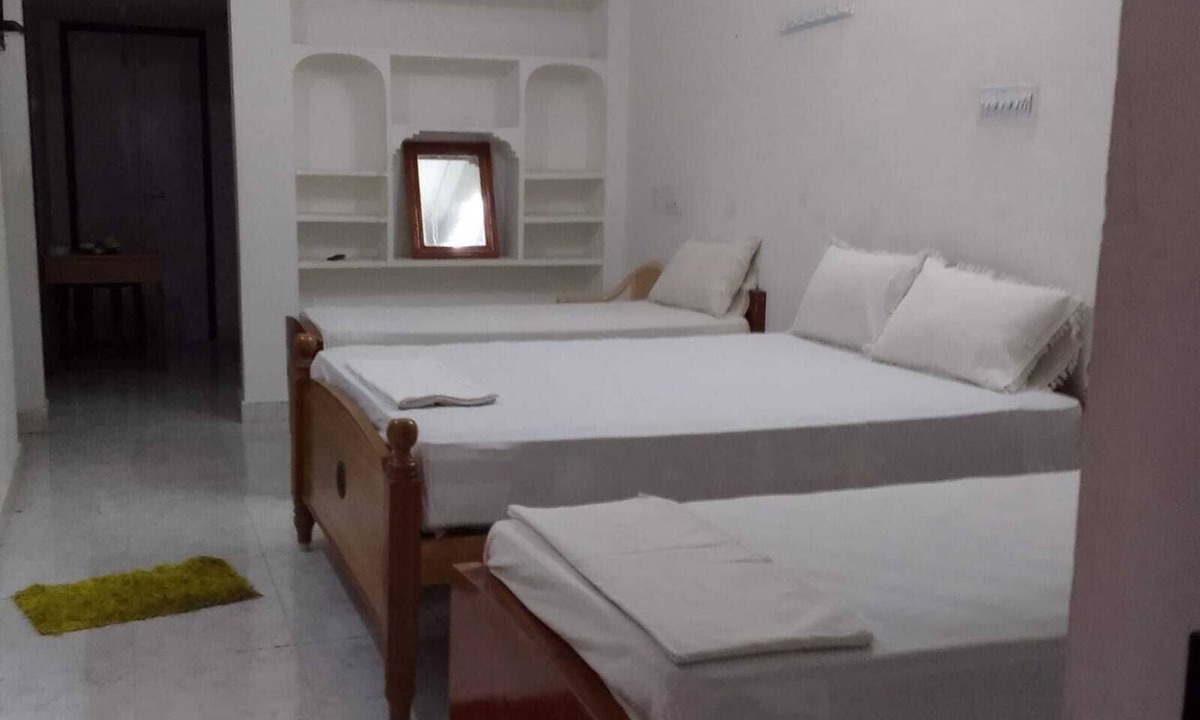 Chidambaram Hotel | Parisha Residency - Temple Side Hotel