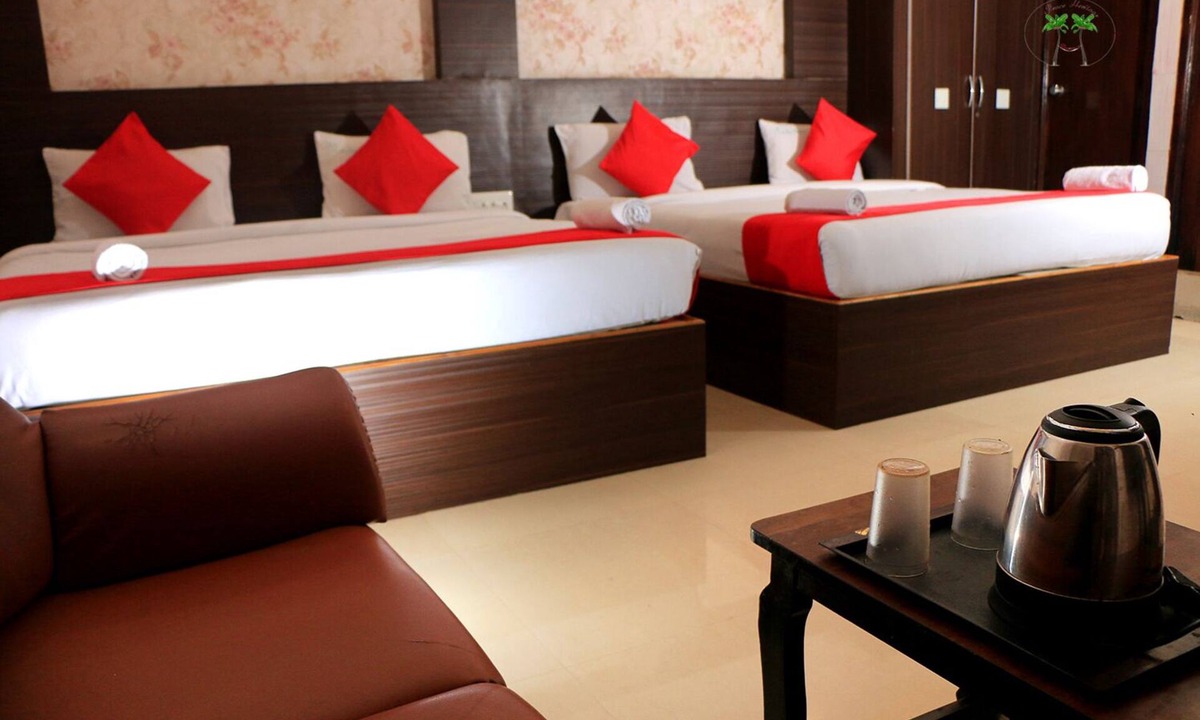 Kalapettai Hotel | Peace Residency