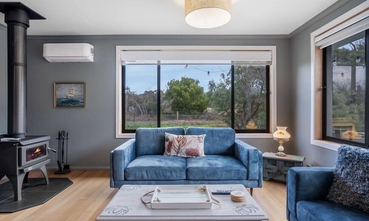 Clifton Beach House | Peaceful Beachside Home