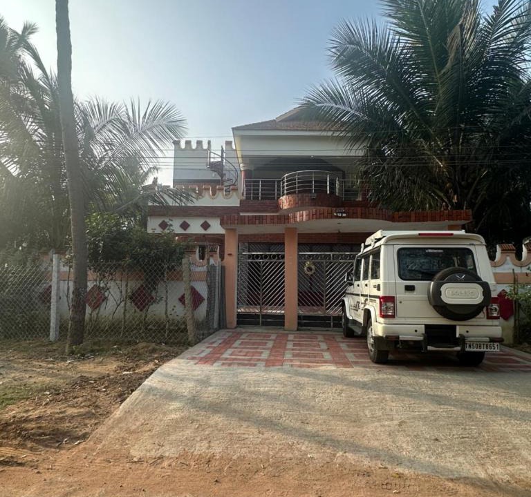 Mannargudi House | Peaceful green farm house