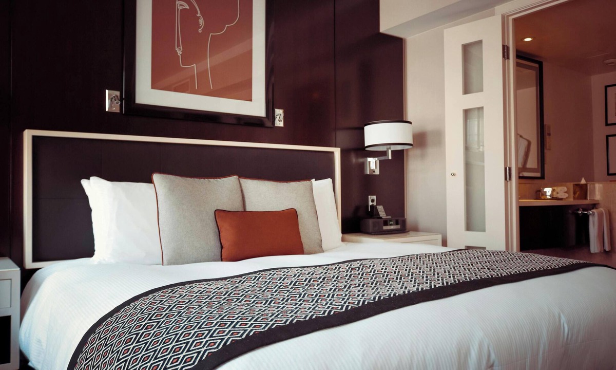 Udaipur City Centre Hotel | Perfect 1-bedroom hotel with AC in gorgeous Udaipur