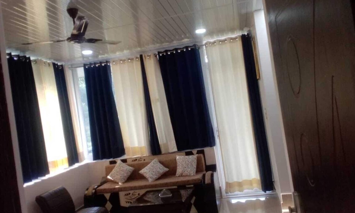 Kuthar Hotel | PHS KASAULI HILLS