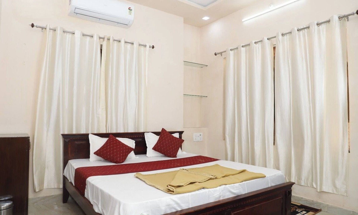 Air Force Area Hotel | Pithoragarh Resort