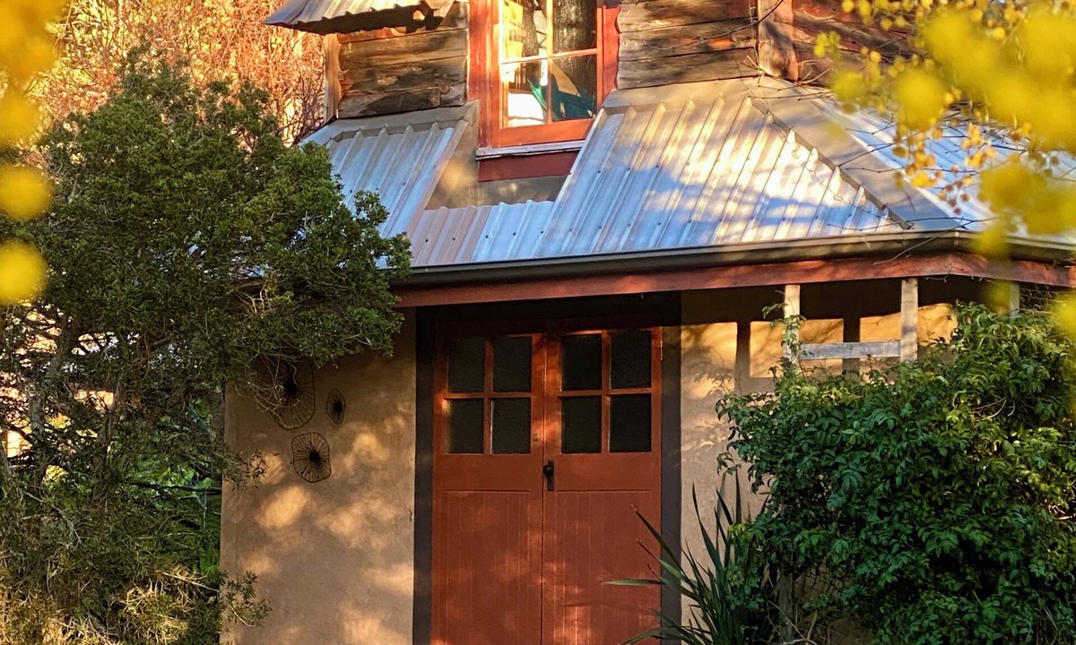 Longley Cottage | Poet's Ode - featuring the Donkey Shed Movie Theatre