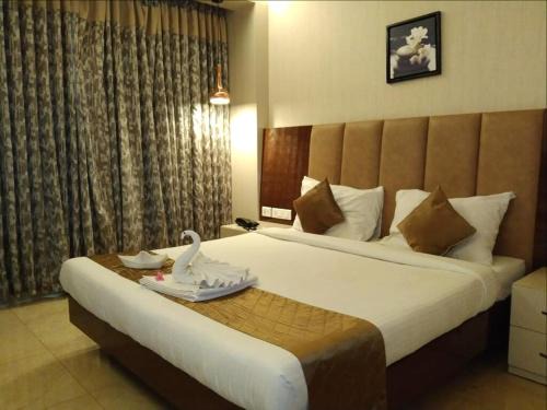 Town Hall Hotel | PPH Living Neermala Residency Townhall