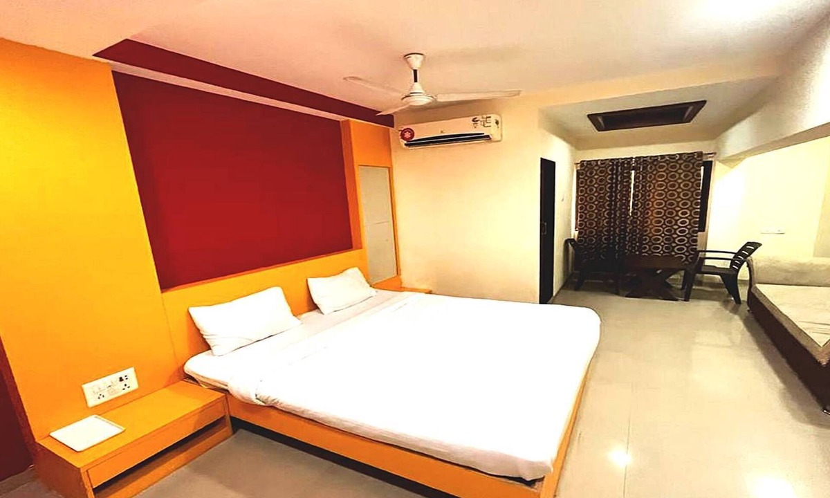 Surathkal Hotel | PPH Living Stepsotel