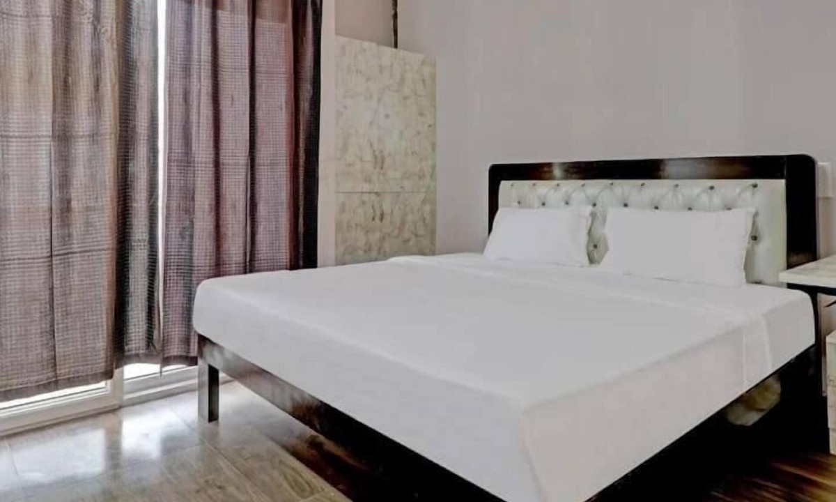 Whitefield Hotel | Prime Stay Phoenix mall