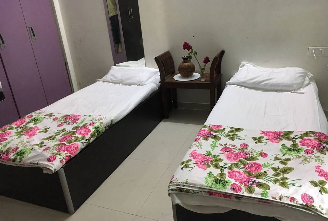 Vile Parle West Resort | Private room ∙ 2 guests