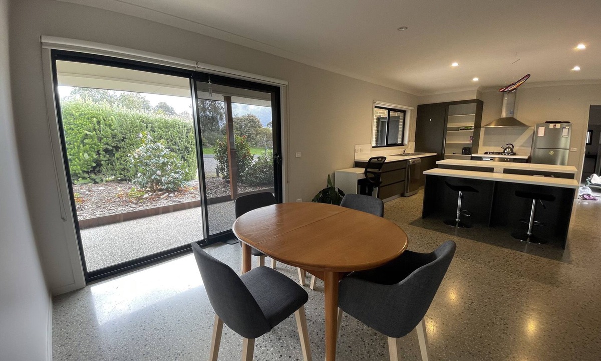Drysdale House | Quiet and easy spot to stay and explore the northern Bellarine!