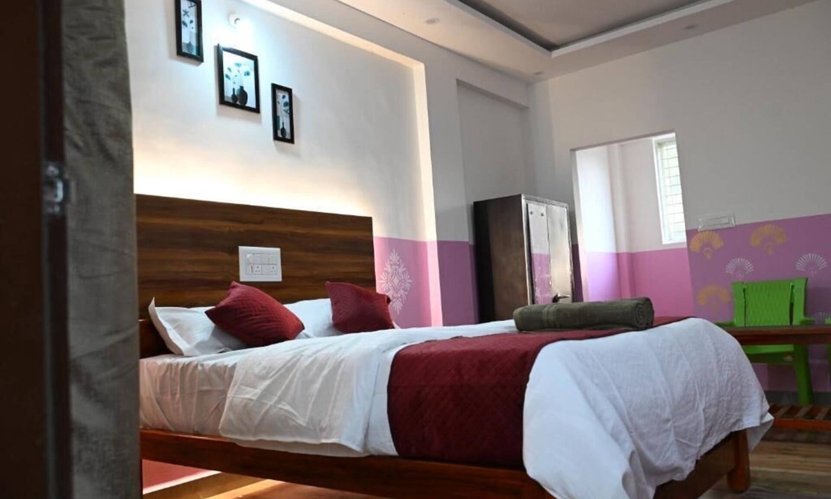 Pandavapura Hotel | REGULAR POINT