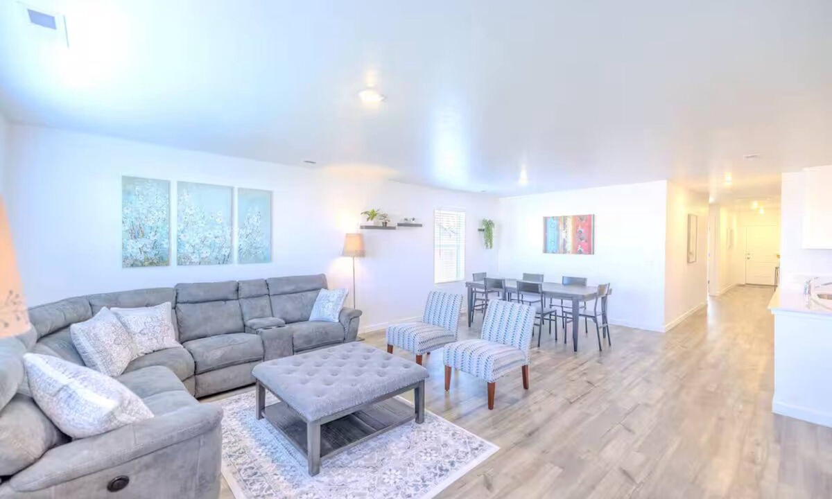 Bouvet Island House | Relaxing new 4 bed 2 bath home in beautiful Nampa