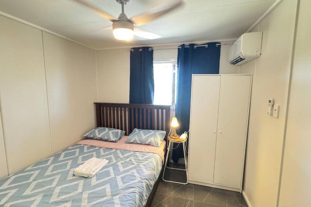 Eagleby House | Renovated 5 BR Home with 4 AC and Free Parking