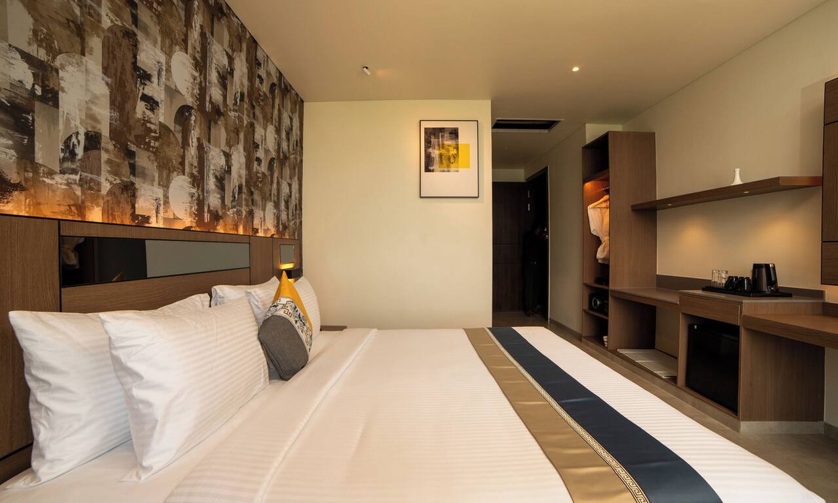 Bengaluru Hotel | RG Grand Hotel & Convention