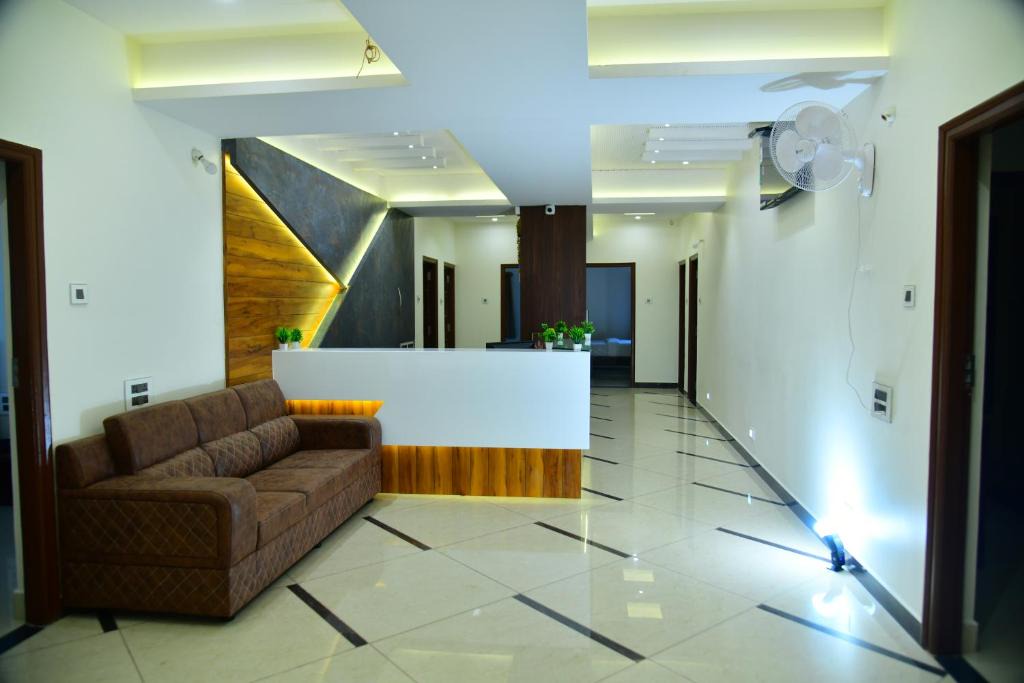 Narasapura Hotel | RK COMFORTS