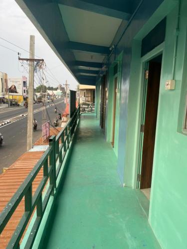 Tiruvannamalai Hotel | RK Complex and Rooms