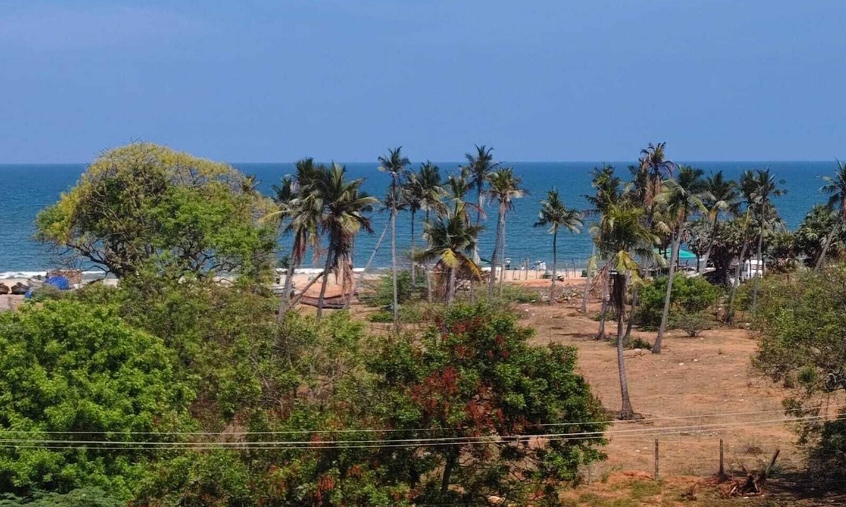 Kuilapalayam Hotel | Ronazio Beach View Residency
