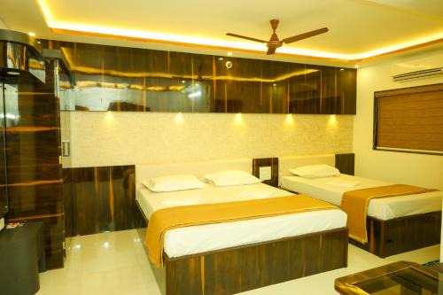 Padubidri Hotel | S S RESIDENCY