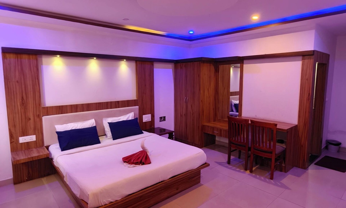 Hassan Hotel | Sagayi international resort