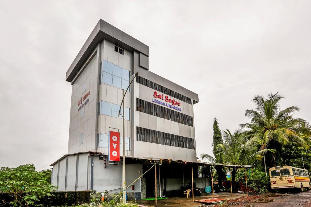 Dombivli East Hotel | Sai Sagar Lodging & Boarding