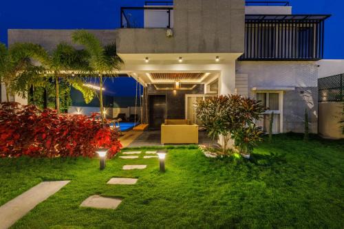 Hosur Apartment | Sapphire Garden Villa Pool 1hr Koramangala HSR