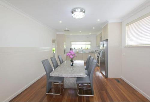Noble Park House | Seffa home stay