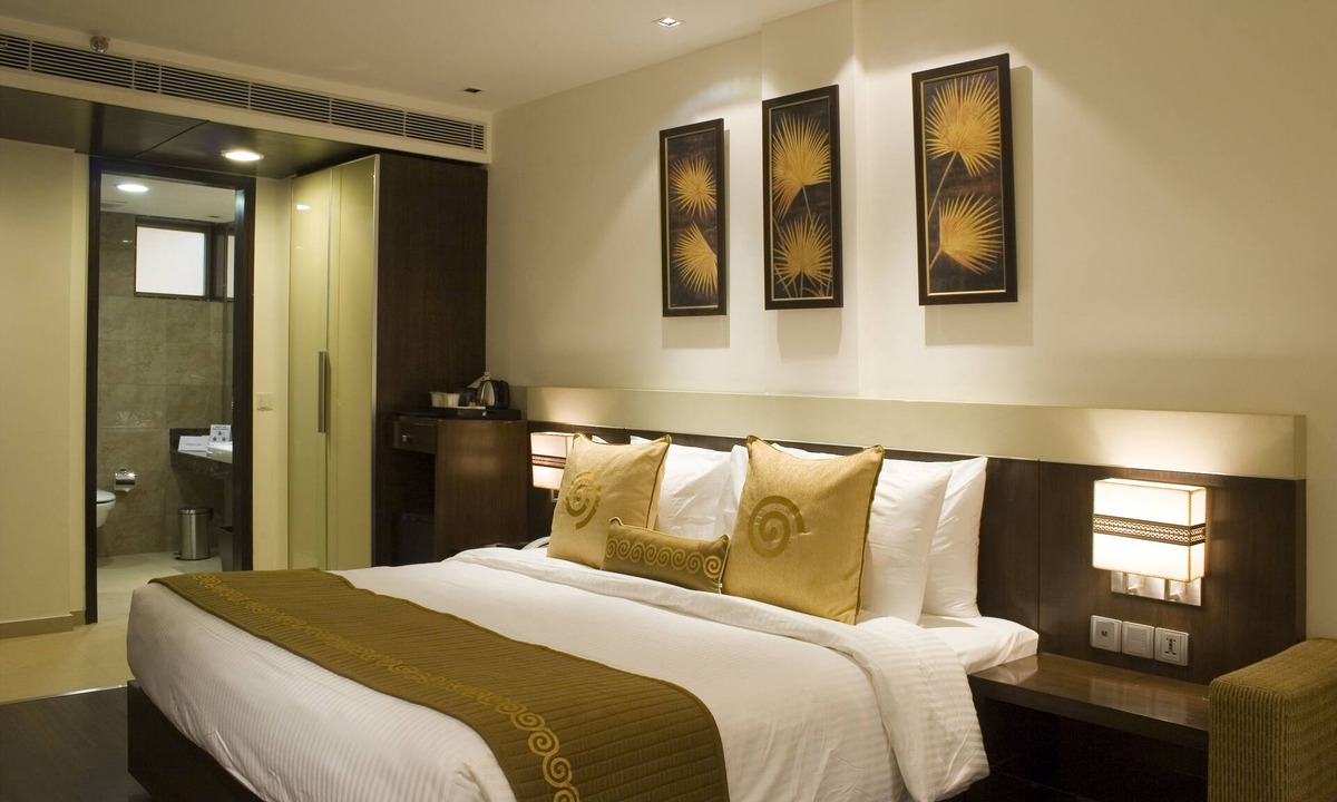 Nehru Place Hotel | Shervani Hotel Nehru Place