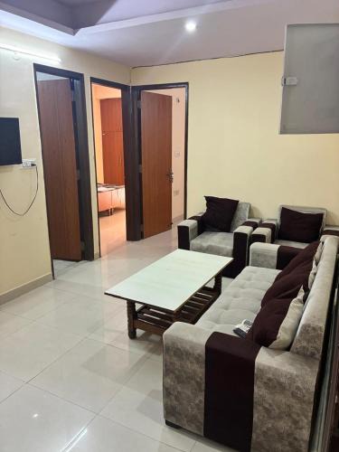 DLF Phase 3 Apartment | Shiv sakti Homes